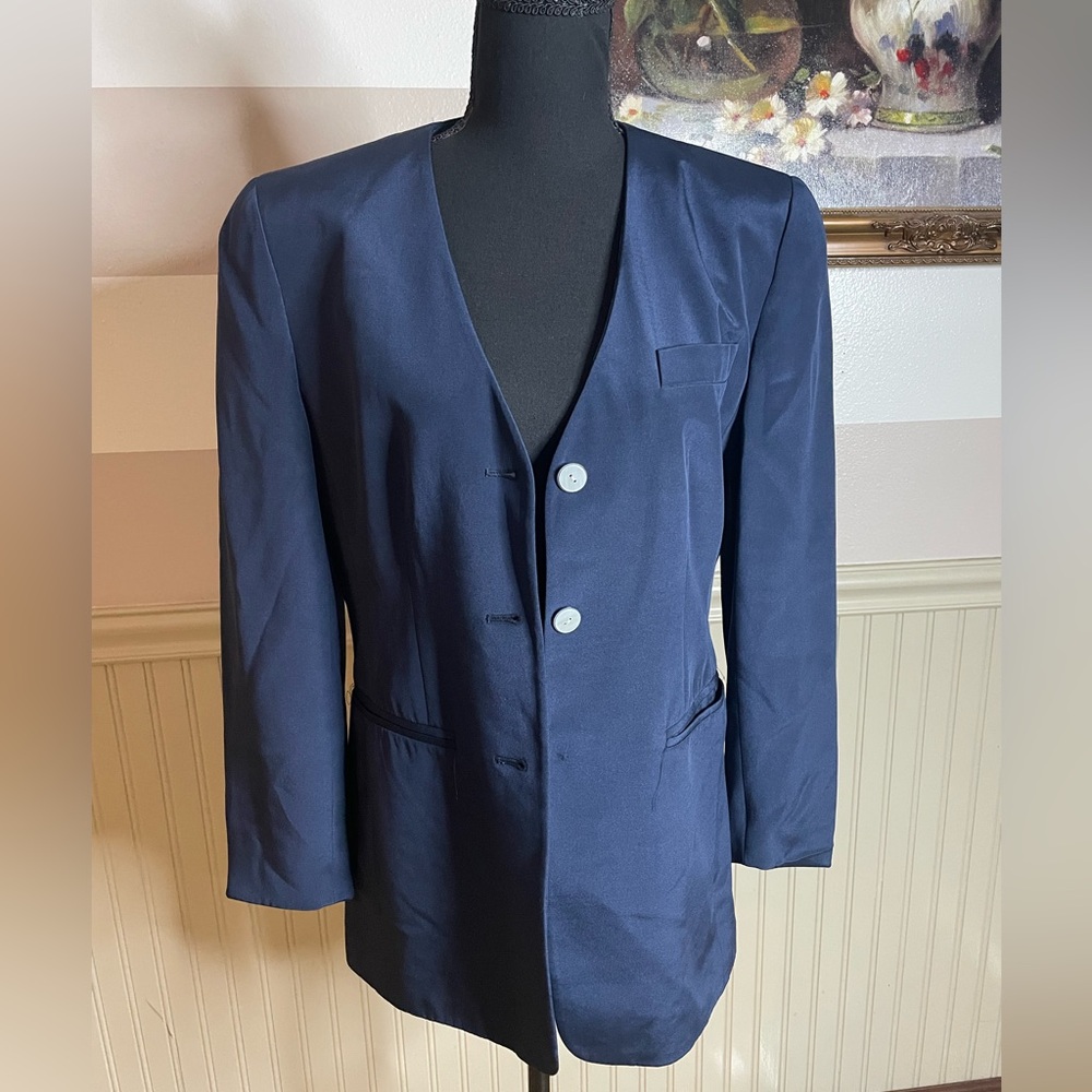 Vintage 90s Morgan Taylor Studio 100% Silk Navy Blazer Size 4 Classic - Picture 2 of 9